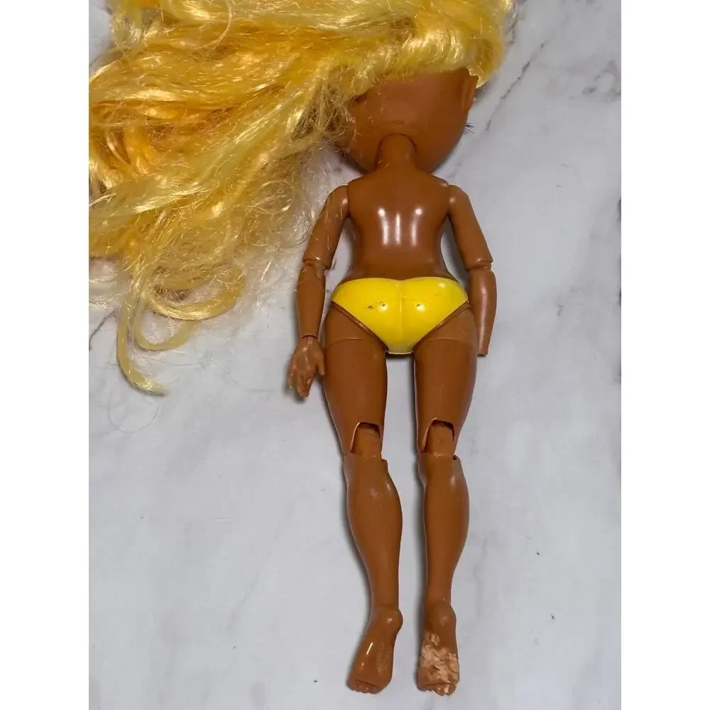 Rainbow High Sunny Madison Doll Long Yellow Hair Articulated Joints 2019 MGA